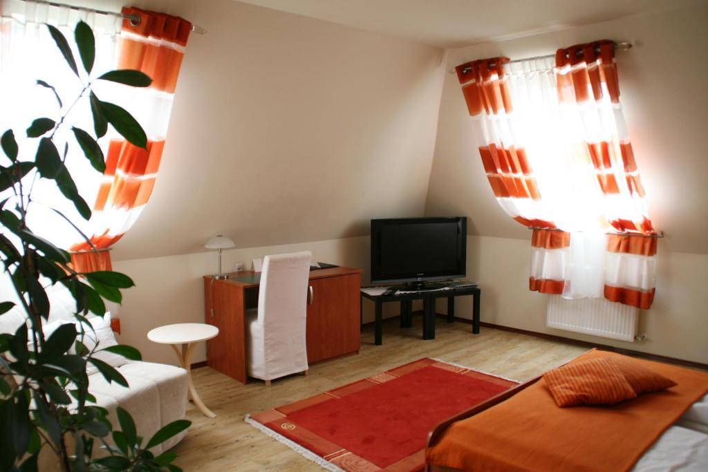 Goesser Bachgasslhof -- Bed And Breakfast -- Apartments Leoben  Room photo