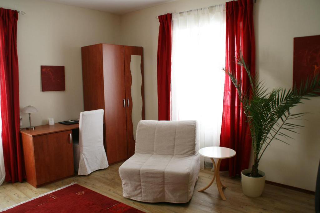 Goesser Bachgasslhof -- Bed And Breakfast -- Apartments Leoben  Room photo