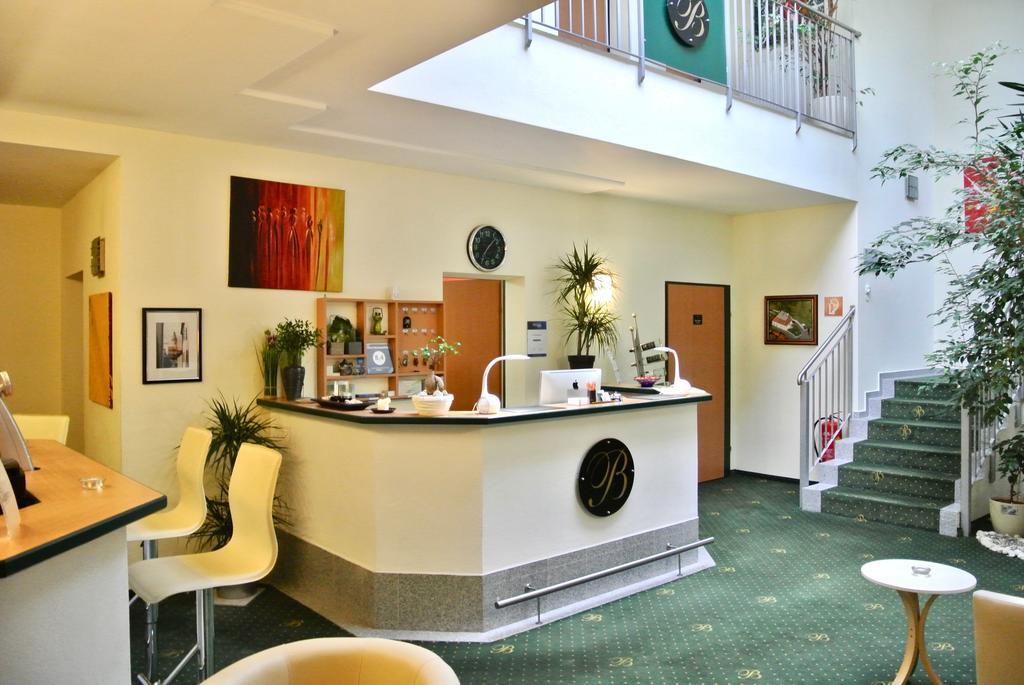 Goesser Bachgasslhof -- Bed And Breakfast -- Apartments Leoben  Exterior photo